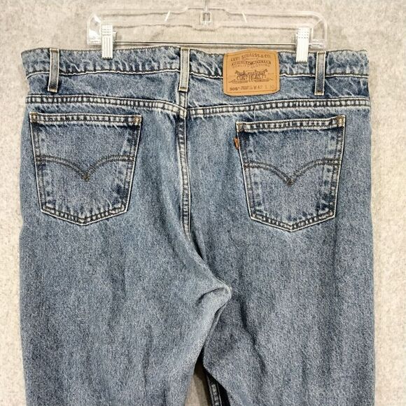 Levi's 505 Straight Leg Jeans Mens Size 42 x 32 Medium Wash Regular Fit Vintage - Picture 8 of 10